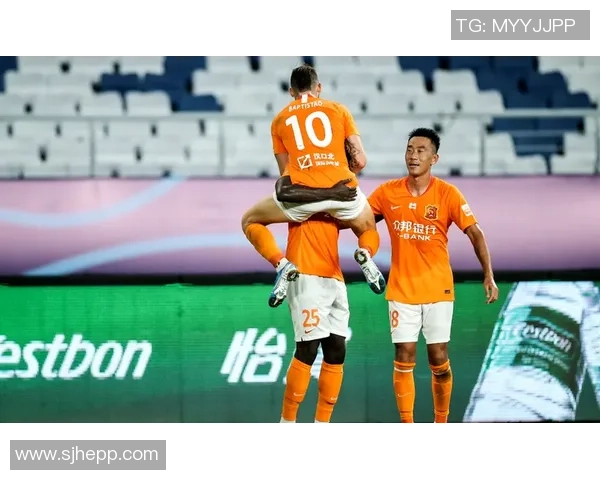 南京乒乓球队在邀请赛中以98分稳居积分榜首位展现强劲实力 南京乒乓球队在邀请赛中以98分稳居积分榜首位展现强劲实力