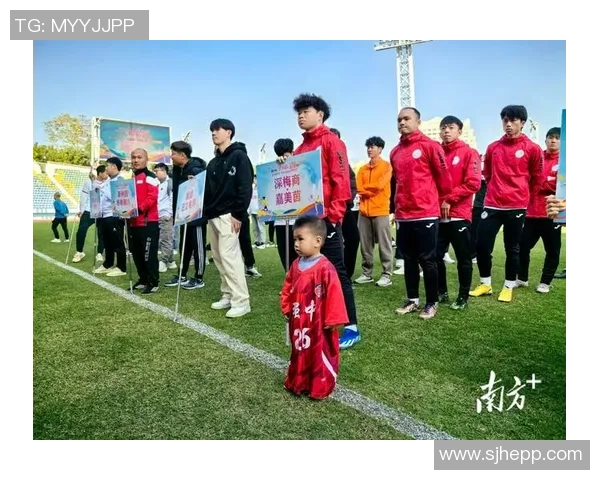 南粤足球明星欧伟的传奇旅程与辉煌成就探秘 南粤足球明星欧伟的传奇旅程与辉煌成就探秘