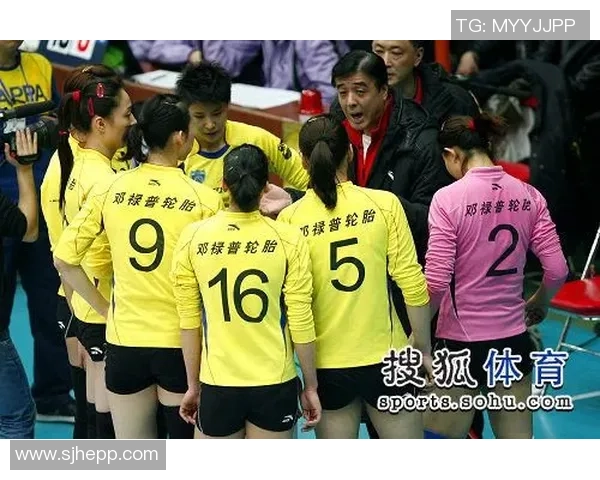 赛后分析：上海排球队与南京排球队速度对抗的精彩瞬间与战术探讨